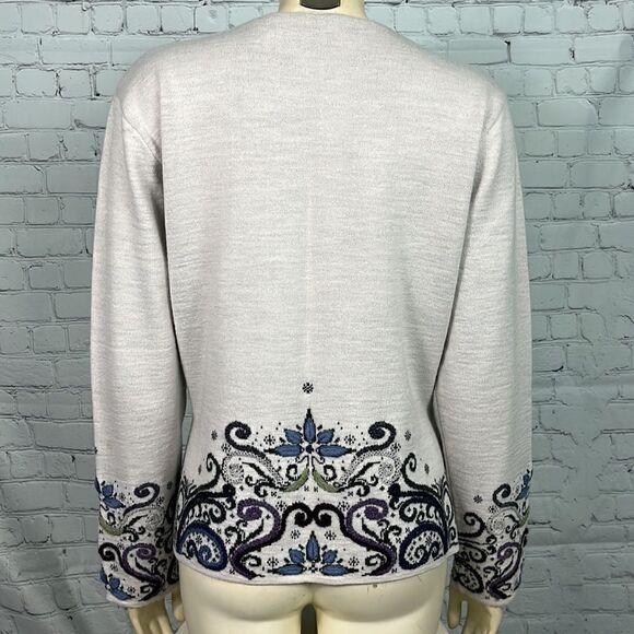 Peruvian Link Embroidered sweater cardigan - Picture 5 of 10